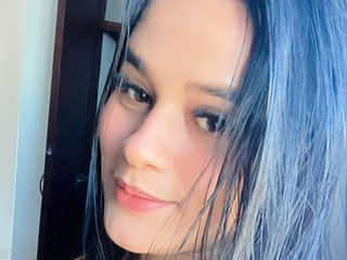 I'm 23 Years Of Age, A Live Chat Lovable Female Is What I Am! I Am A Brunette