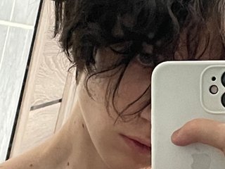 I Am A Brunette And I'm 18 Years Of Age! At BongaCams I'm Named Yanmazuri