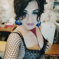 Laura_b