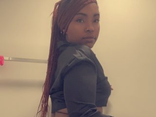 I'm 26 Yrs Old, I Am A Brunette, At BongaCams People Call Me Dollfaceee