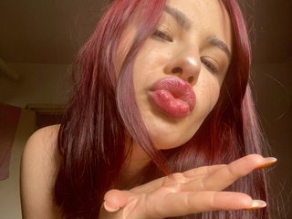 At BongaCams People Call Me ChloeMiless! I'm A Live Chat Dreamy Babe, I Am A Redhead
