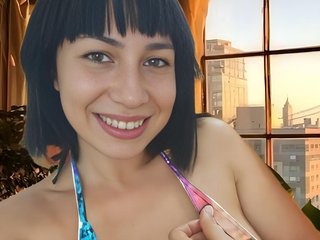 I Am A Brunette, My Age Is 29 Yrs Old And I Come From New York