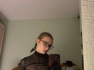 At BongaCams I'm Named L1am! I'm 20 Years Old