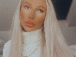 My Name Is Emerlynlee! I'm A Camming Sensual Chick