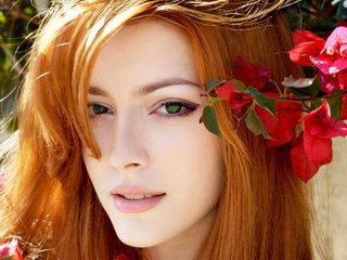 A Camwhoring Pleasing Hottie Is What I Am! I'm 39 Yrs Old