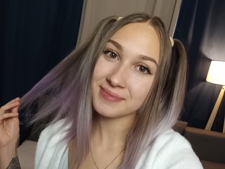 I'm 21 Yrs Old And I Am A Blonde
