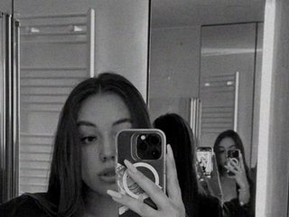 A Sex Webcam Eye-catching Bimbo Is What I Am, I Am Named Anastill, I Am A Brunette