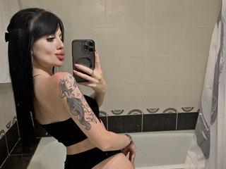 My BongaCams Model Name Is Sofiiiic, I Am A Brunette