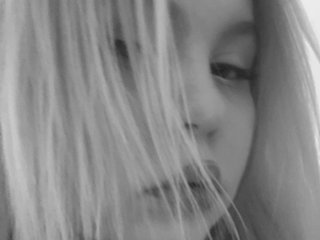 I Am A Blonde And My BongaCams Name Is Kariiinna11! My Age Is 18 Yrs Old