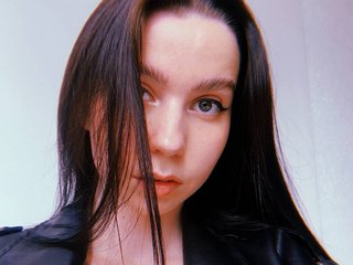 My BongaCams Model Name Is Jenniferwils! I Live In Katowice! I Am A Brunette