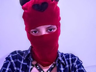 I'm 19 Yrs Old! I Am A Brunette, I'm A Cam Provocative Hottie
