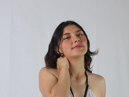 Skarlet-tay profile