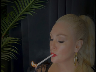 Smoking Elegance