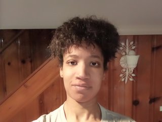 I Am A Brunette, I'm A Live Webcam Seductive Girl