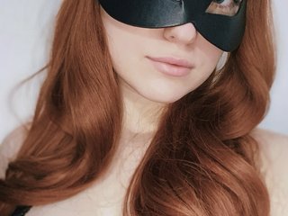 At BongaCams People Call Me LunaMoonaa! A Cam Desirable Bimbo Is What I Am