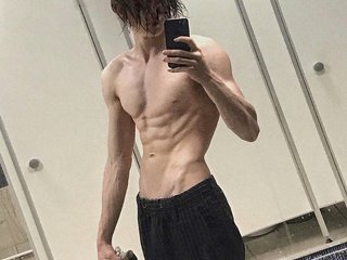 I'm 21! I Am A Brunette! My Model Name Is Diilbii2