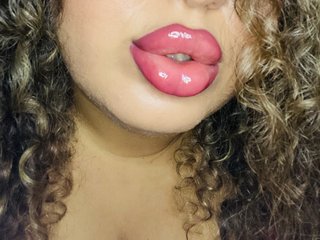 My Age Is 29 Yrs Old, I Am A Blonde, My BongaCams Model Name Is DiamondLips
