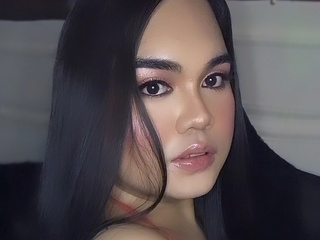 Look into my eyes✨🔥