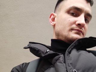 My Name Is Perpendekular, I Am A Brunette! 25 Is My Age