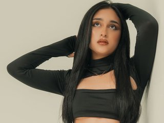 My Model Name Is AdelineRivers, I Am A Brunette And I'm A Camming Sexy Girl