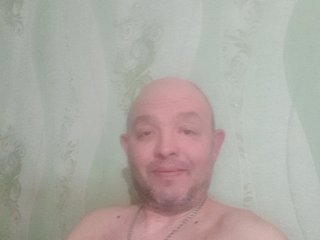 I'm 42 Yrs Old And I Am A Blonde