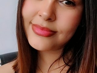 28 Is My Age And Cucuta Is Where I Come From And I'm A Camwhoring Sensual Bimbo