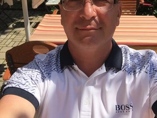 I Am Named Robert0106 And I'm 54 Yrs Old
