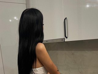 I Am A Brunette, I Am Named Evabrowm, I'm A Live Chat Lovely Chick