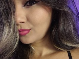 Webcam model NattyHills from BongaCams