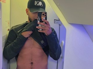 I'm 22! My Model Name Is Bigdemon22