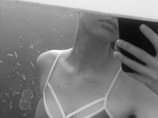 I'm A Camwhoring Hot Girl! I Am A Brunette, I'm 18 Years Old