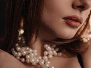 I Am Named Melina-! I'm 18 And I Am A Redhead