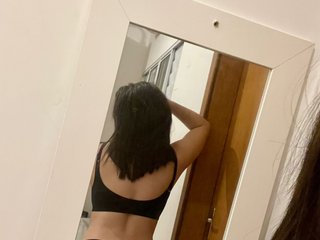 I'm 24 Yrs Old! A Live Cam Sensual Babe Is What I Am