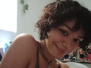 I Am A Brunette! I Come From Barranquilla, I'm 22 Years Of Age