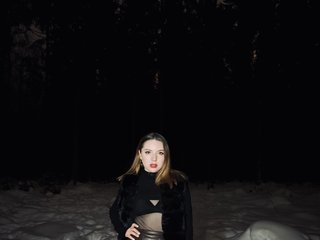 I Am A Redhead! I'm A Live Chat Seductive Lady And My BongaCams Model Name Is MissKlaris