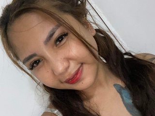 My Age Is 25 Years Old, A Live Cam Gorgeous Girl Is What I Am