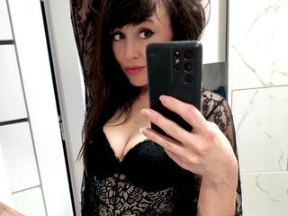 I Am A Blonde, At BongaCams I'm Named Cheryl-Jude