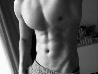 I Am A Blonde, My Age Is 22 Years Old! At BongaCams People Call Me White-crazyboy