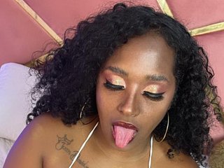 I Am A Brunette! I'm A Sex Webcam Pretty Honey 2