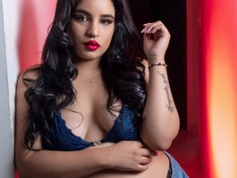 Webcam model dayhanshelby from BongaCams
