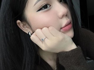 My Model Name Is Baolinshow! My Age Is 21 Years Old! I'm A Sex Webcam Cute Woman