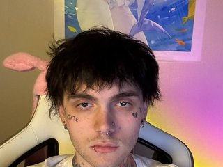 My Age Is 18 Yrs Old And At BongaCams I'm Named Xanaxhellll