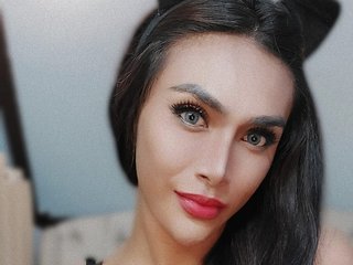 My Name Is TSayah, I'm 22 And I Am A Brunette
