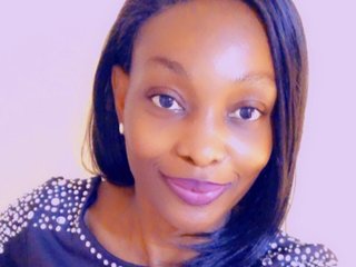 My BongaCams Model Name Is ChocoB, I Live In Nairobi And I'm 27