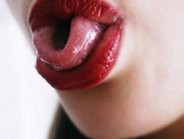 Watch MegannMay live on cam on BongaCams