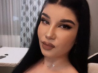 A Live Chat Cute Gal Is What I Am And At BongaCams I'm Named EllieJays, I Am A Brunette