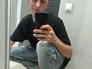 I Am Named Fadiy And I Am A Brunette