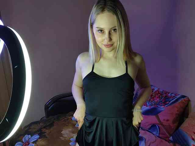 Emiliya-Blond
