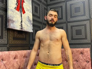 I'm 21 Years Of Age! I Am Named ZaaneSnow
