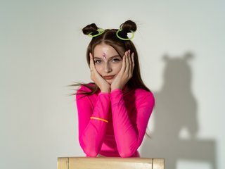 At BongaCams People Call Me BattyRogers And I'm 19 Yrs Old